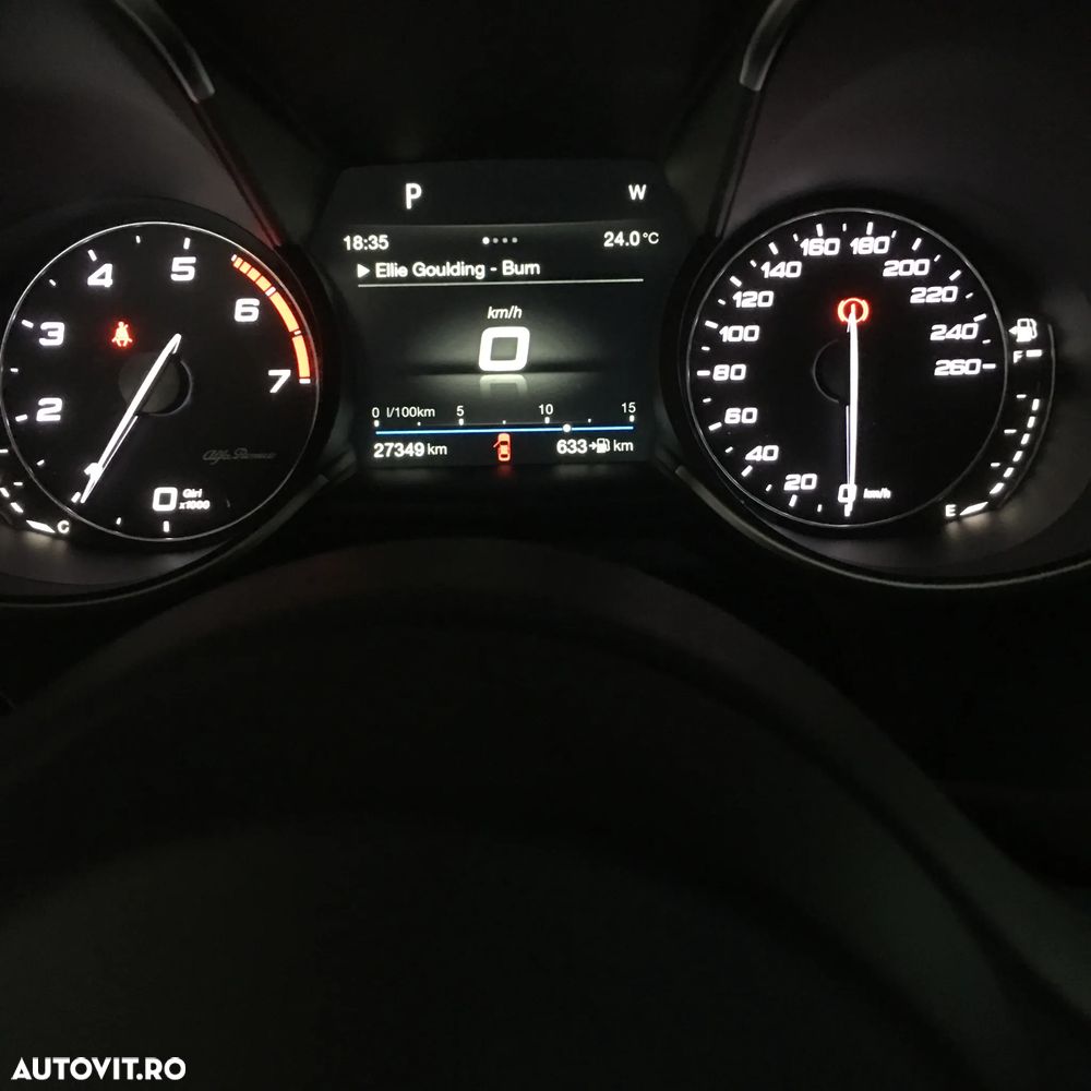 Alfa Romeo Giulia 2.0 Turbo 16V AT8 Veloce - 5