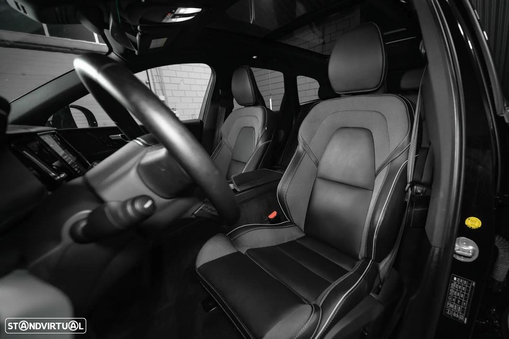 Volvo XC 60 T8 AWD Plus Black Edition - 11