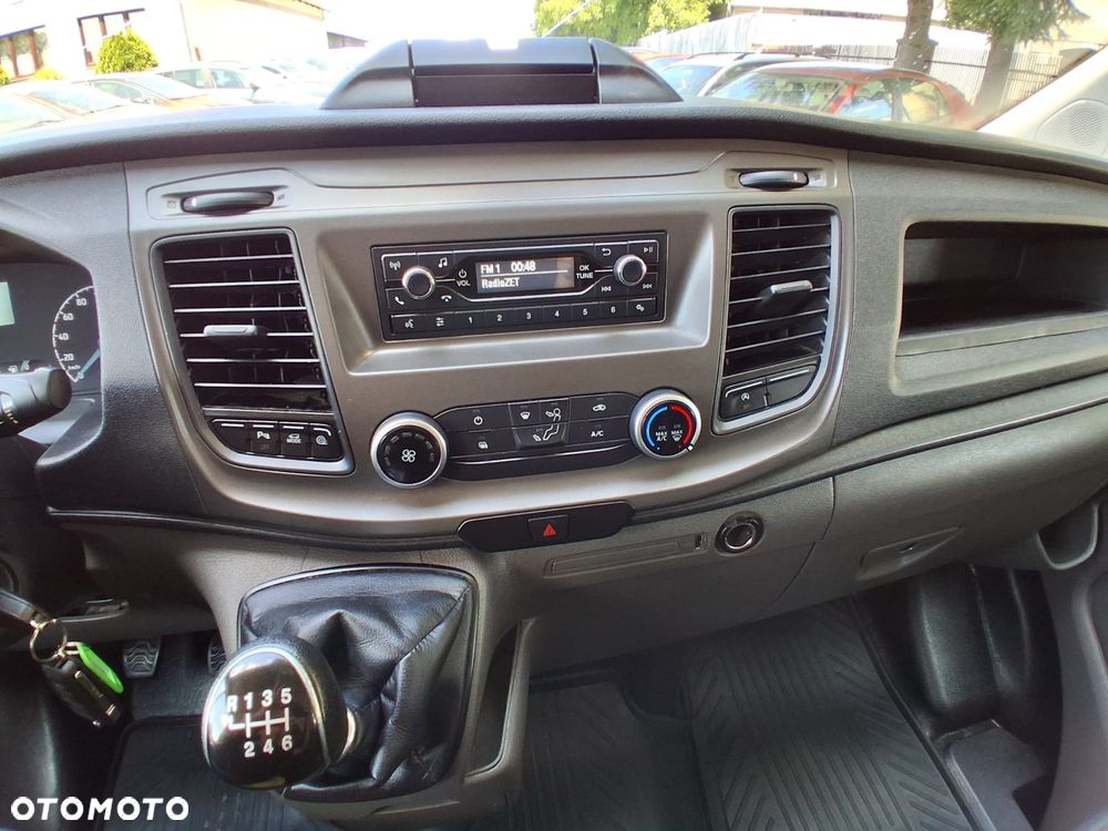 Ford Transit Custom - 20