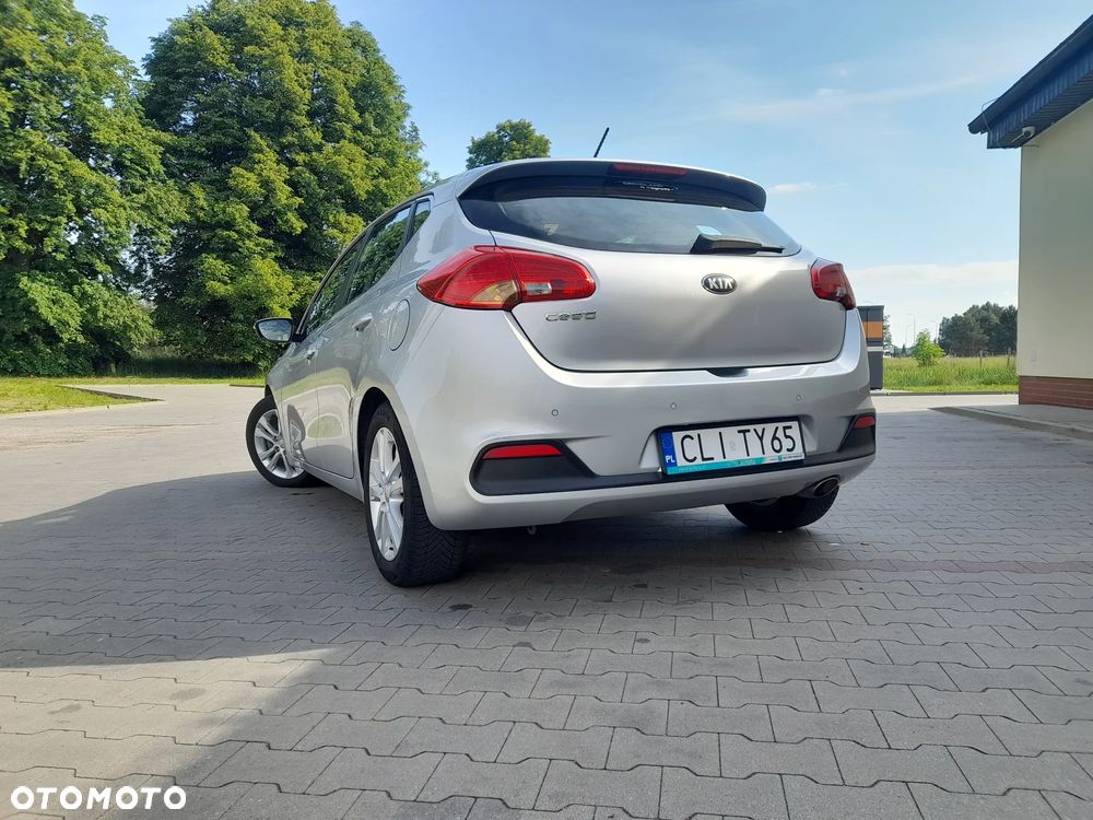 Kia Ceed 1.6 CRDi S - 8