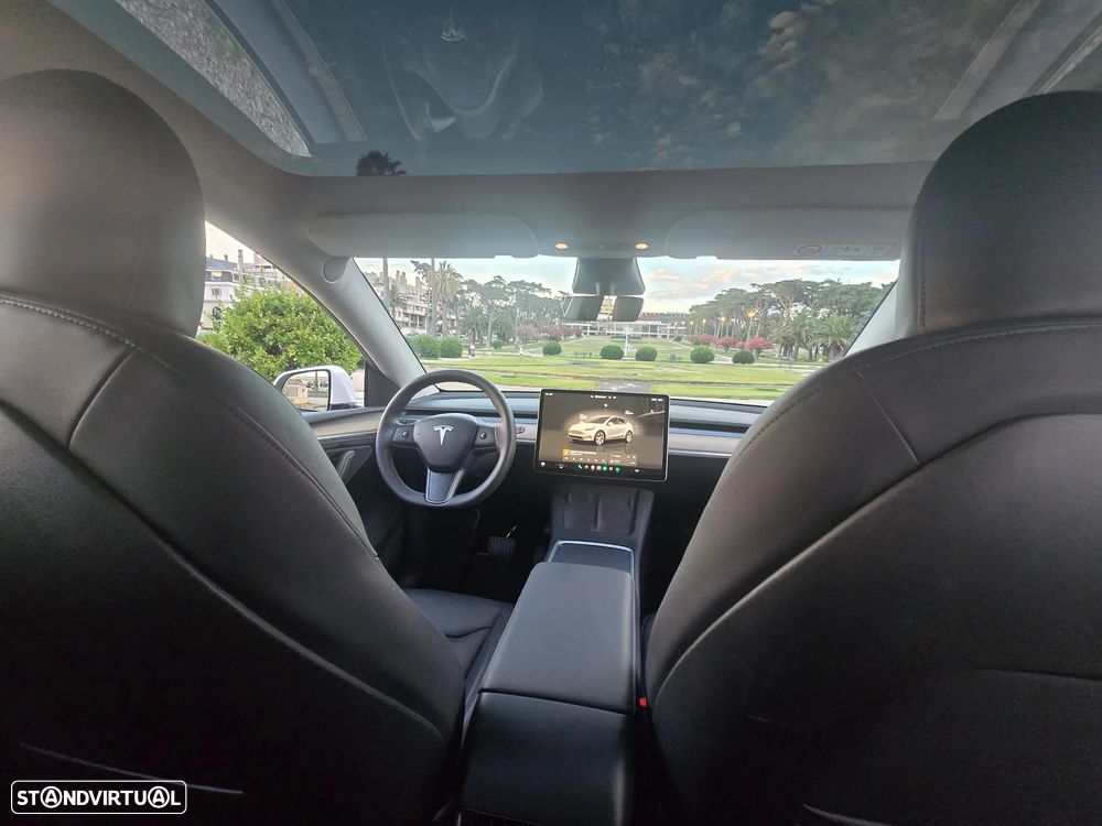 Tesla Model Y Long Range Tração Integral - 16