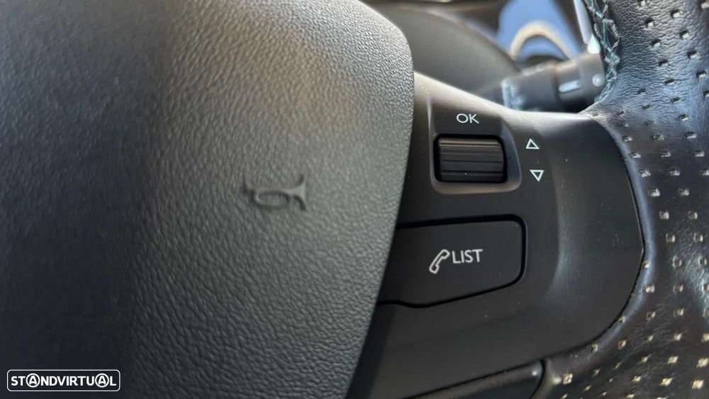 Peugeot 2008 1.2 PureTech Crossway EAT6 - 8