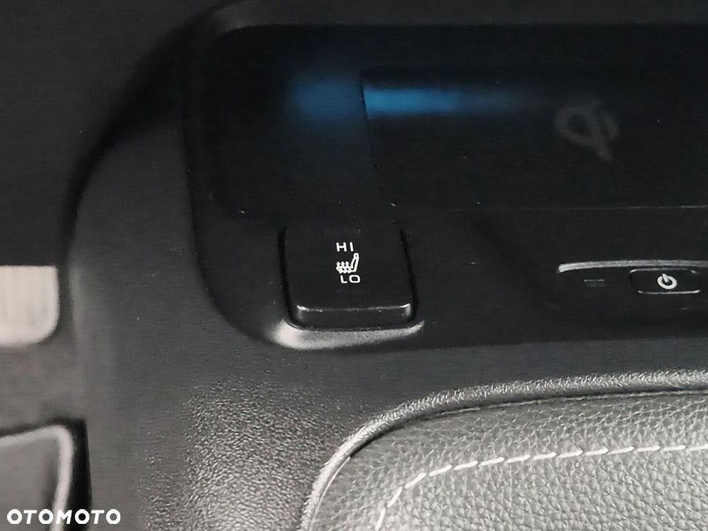 Toyota Corolla 1.8 Hybrid GR Sport - 24