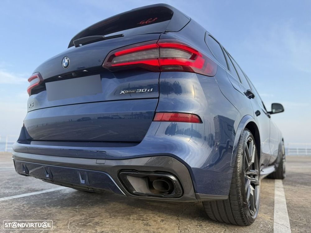 BMW X5 30 d xDrive Pack M - 43