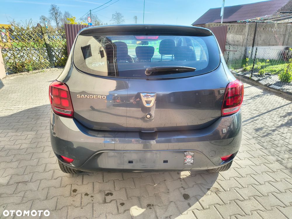 Dacia Sandero - 11