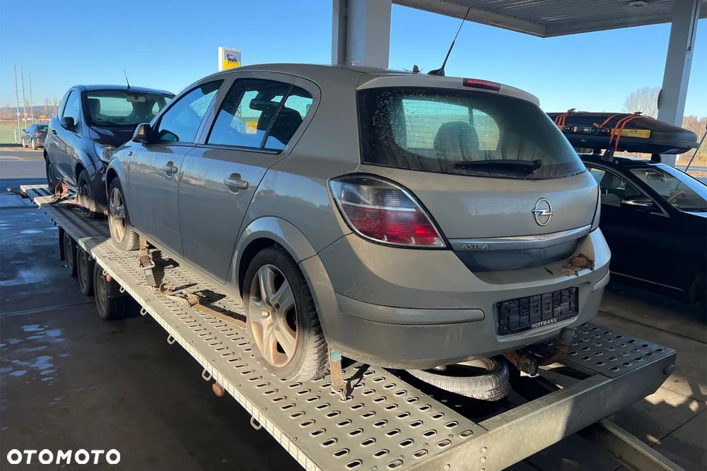 Opel Astra 1.6 - 41
