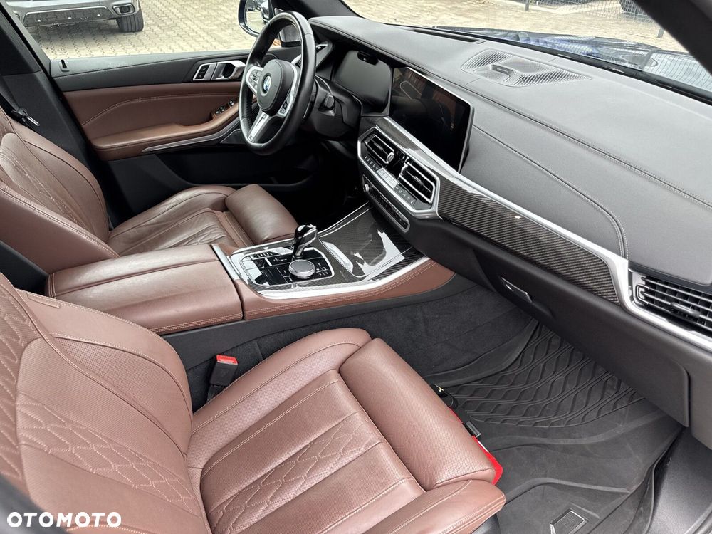 BMW X5 M50i - 27