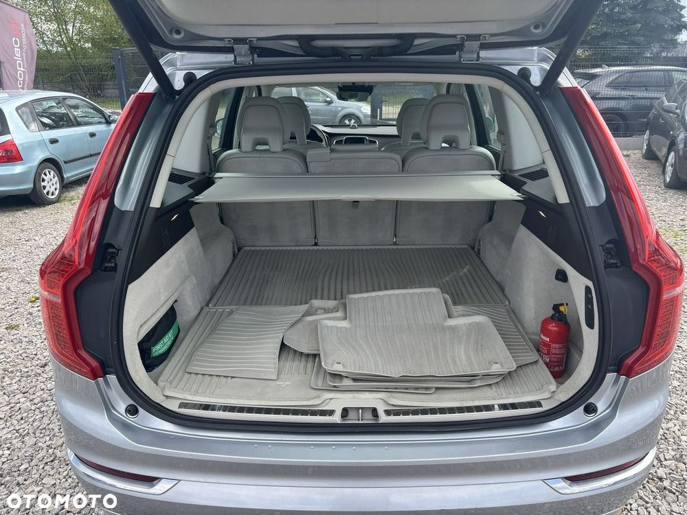 Volvo XC 90 - 34