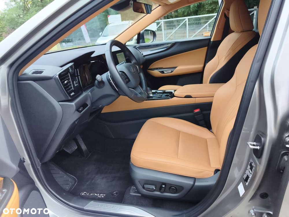 Lexus NX 350h Prestige 2WD - 16