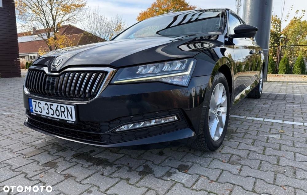 Skoda Superb 2.0 TDI SCR 4x4 Ambition DSG - 1