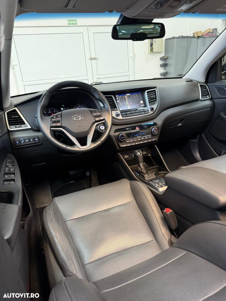 Hyundai Tucson 2.0 CRDI 4WD Automatik Premium - 10