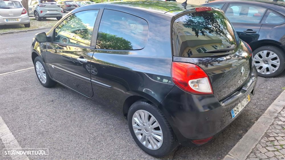 Renault Clio 1.5 dCi Confort - 4