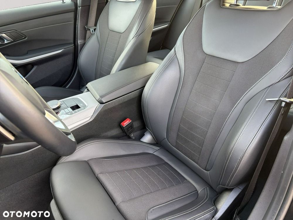 BMW Seria 3 - 14
