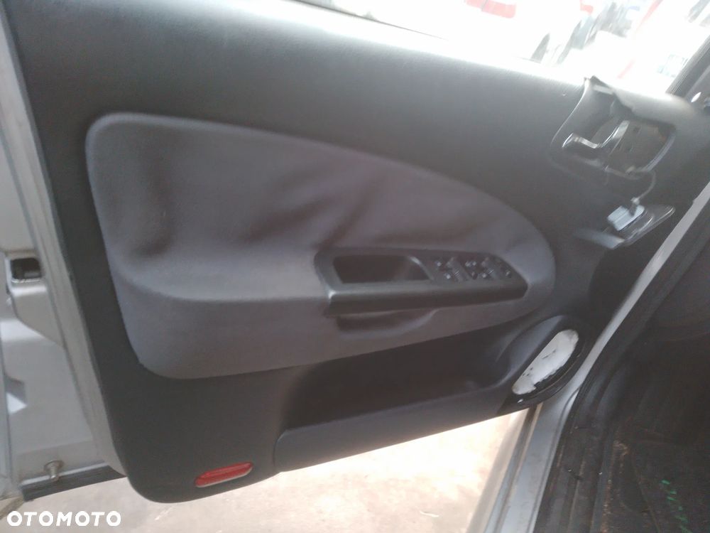 SKODA OCTAVIA I LIFT 00-10 1.9 TDI    BŁOTNIK PRAWY LEWY PRZÓD  9102 - 20