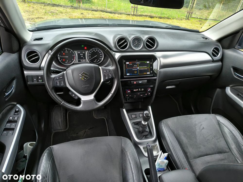Suzuki Vitara - 30