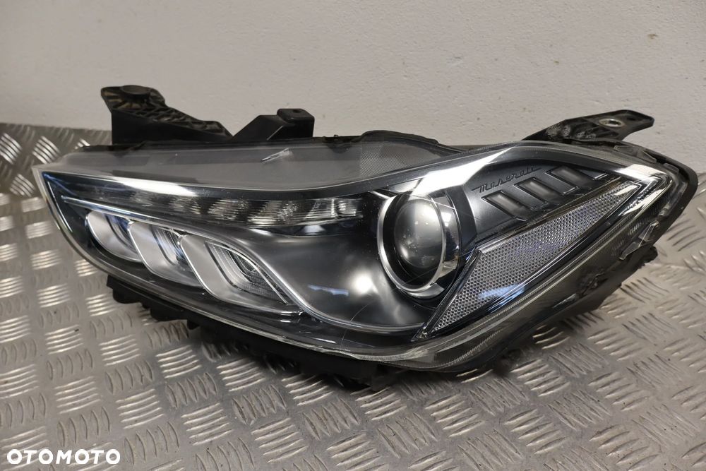 LAMPA PRZEDNIA PRZÓD LEWA MASERATI GHIBLI M157 XENON NIESKRĘTNY 00670004835 2013-2017 - 3