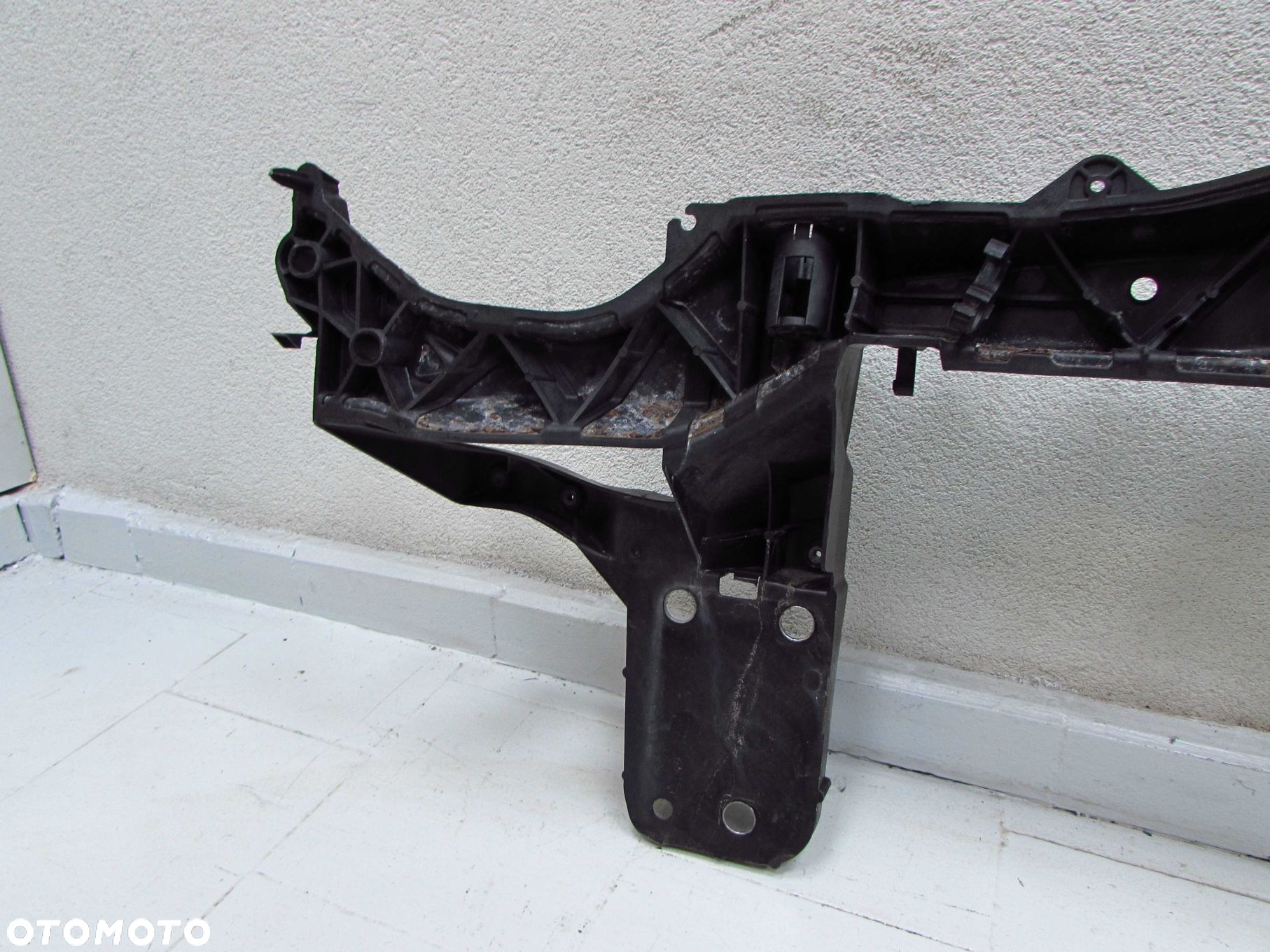 RENAULT KANGOO II MB CITAN 08-13 WZMOCNIENIE PAS PRZEDNI OKULAR - 2