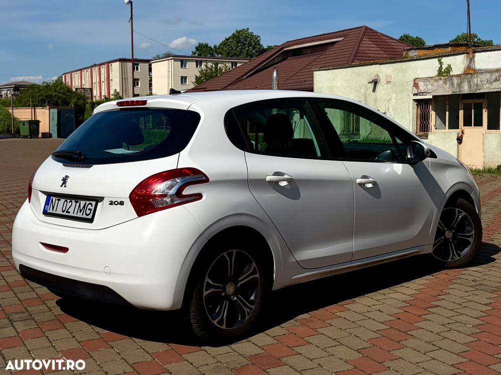 Peugeot 208 HDi 68 Like - 10