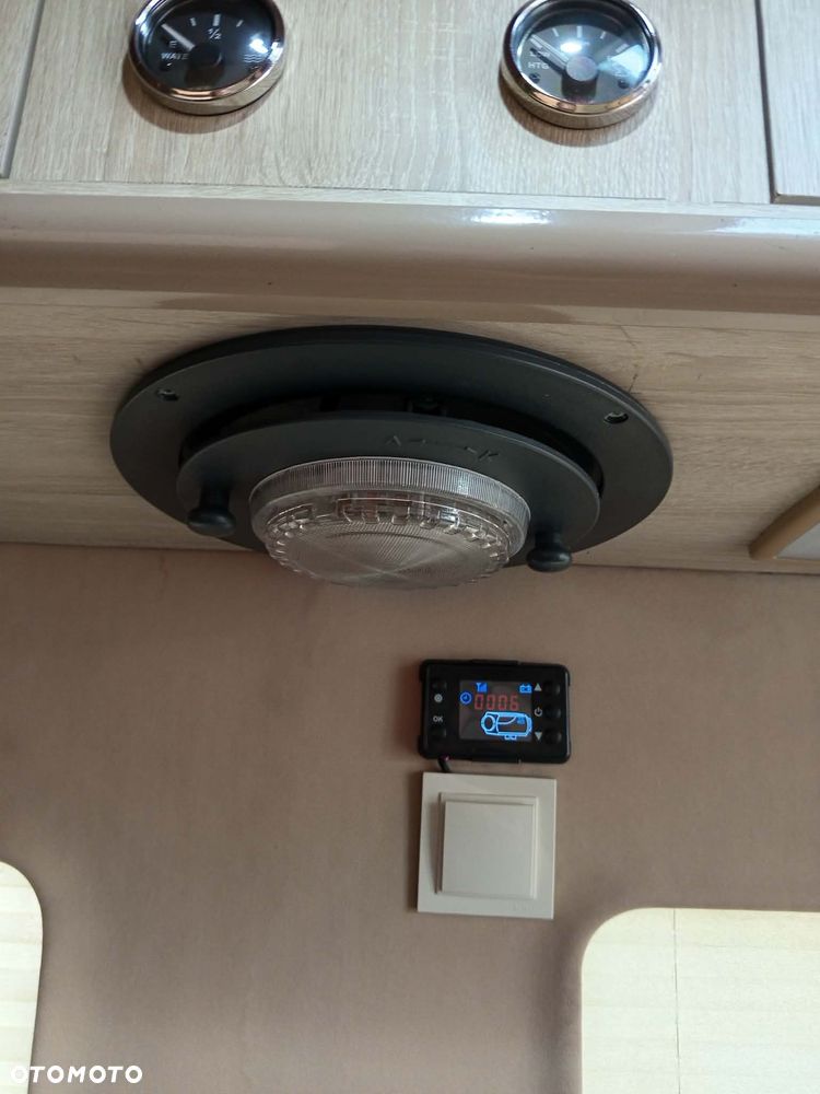 Mercedes-Benz sprinter - 10