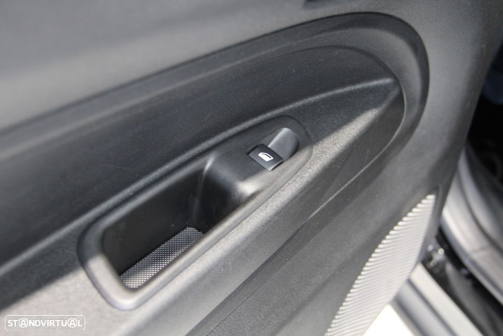 Jeep Avenger 1.2 GSE T3 Altitude - 28