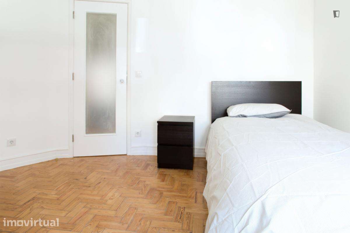 Quarto - localizado em Santa Apolónia Lisbon - Grande imagem: 3/12