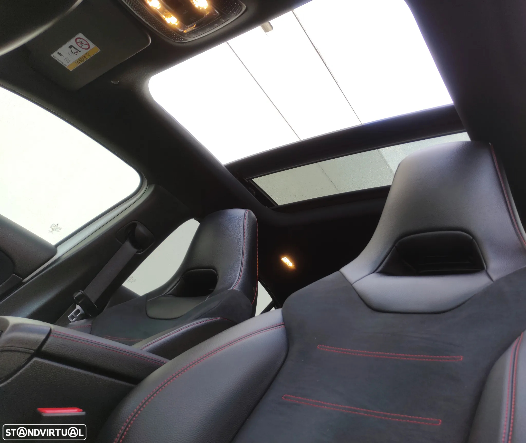 Mercedes-Benz A 250 e AMG Line - 25