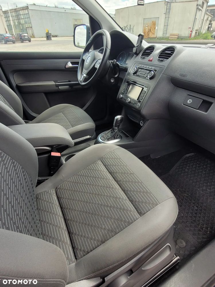 Volkswagen Caddy Comfortline 4Motion DSG - 11
