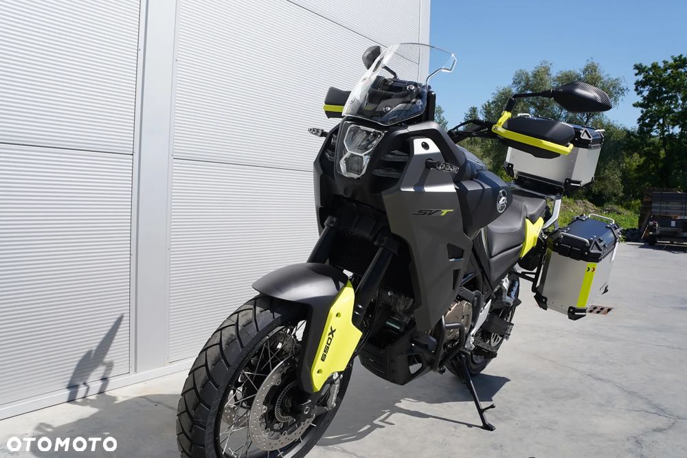 QJMOTOR SVT 650 - 12