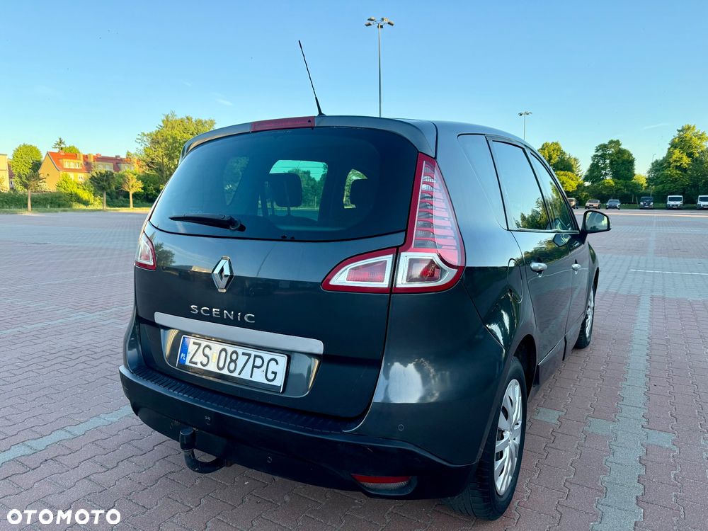 Renault Scenic 2.0 16V 140 CVT Dynamique - 7