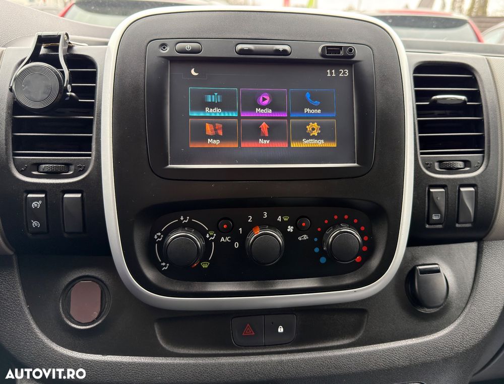 Renault Trafic ENERGY Combi Expression - 10