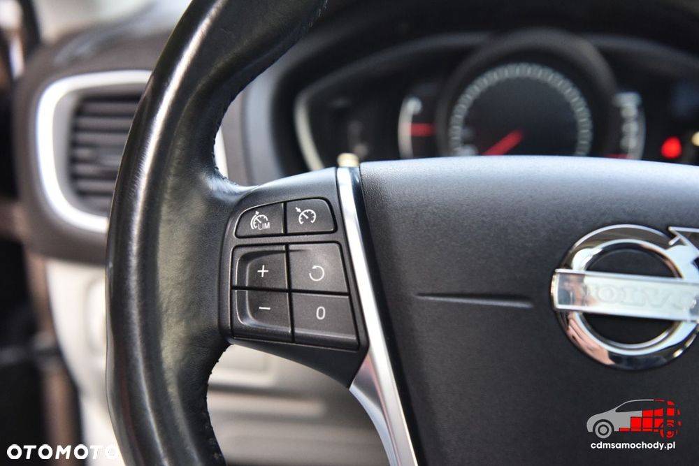 Volvo V40 - 31