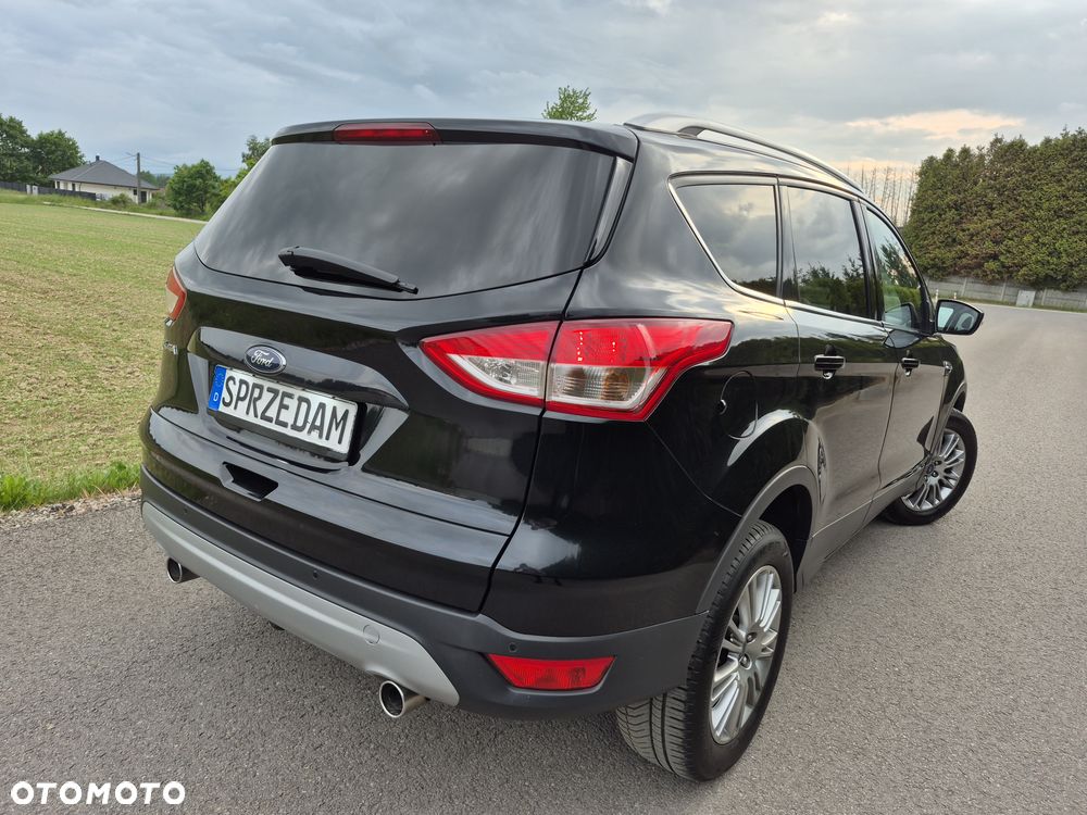 Ford Kuga 2.0 TDCi 2x4 Titanium - 8