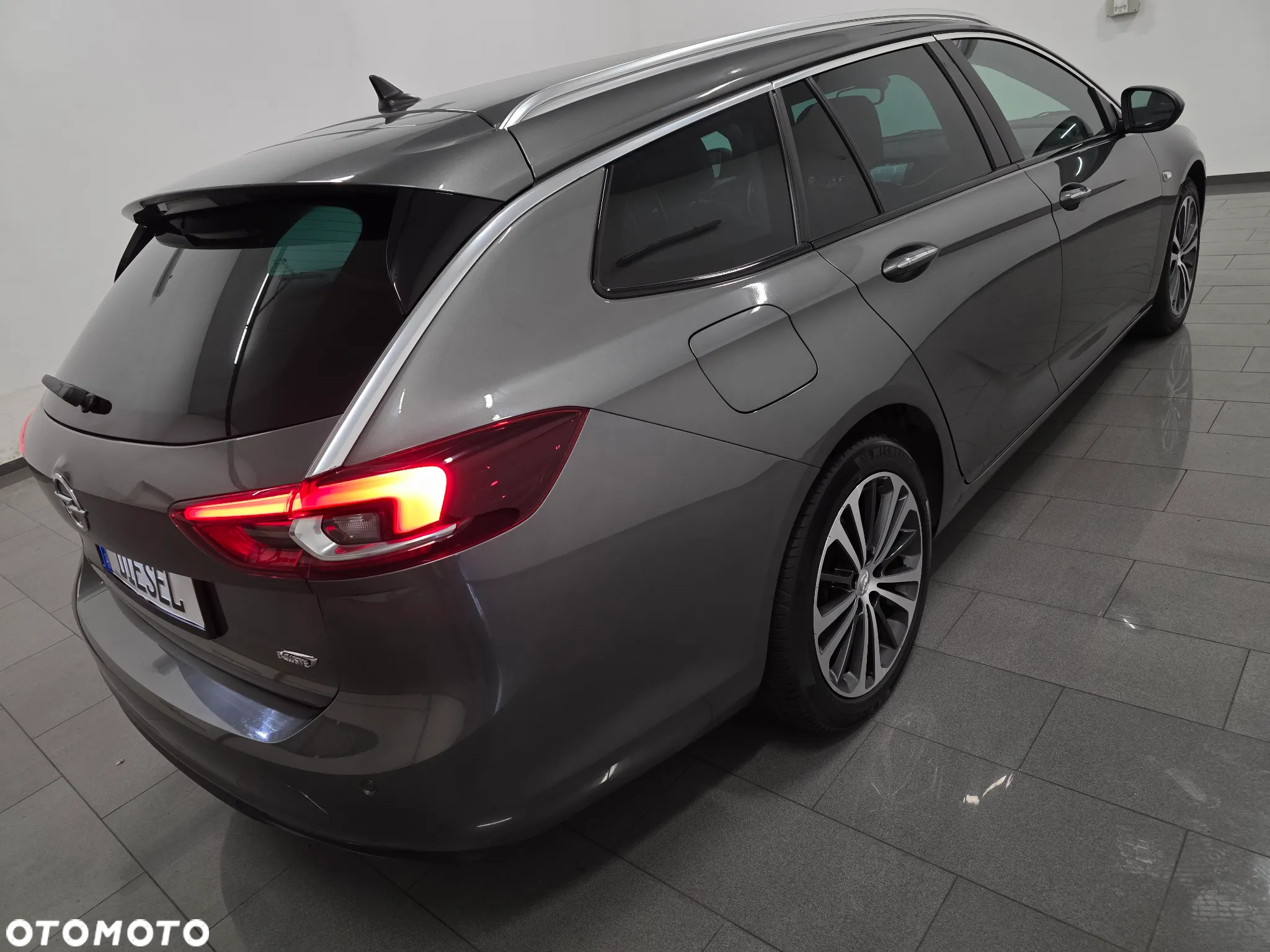 Opel Insignia Sports Tourer 2.0 Diesel Exclusive - 6