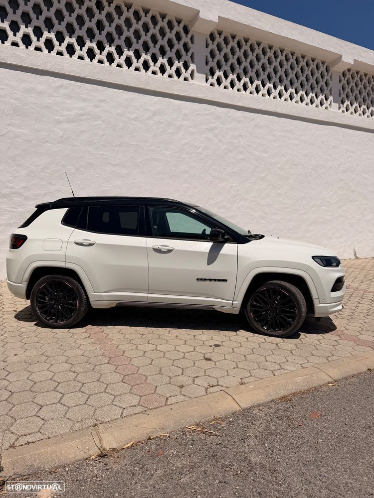 Jeep Compass - 4