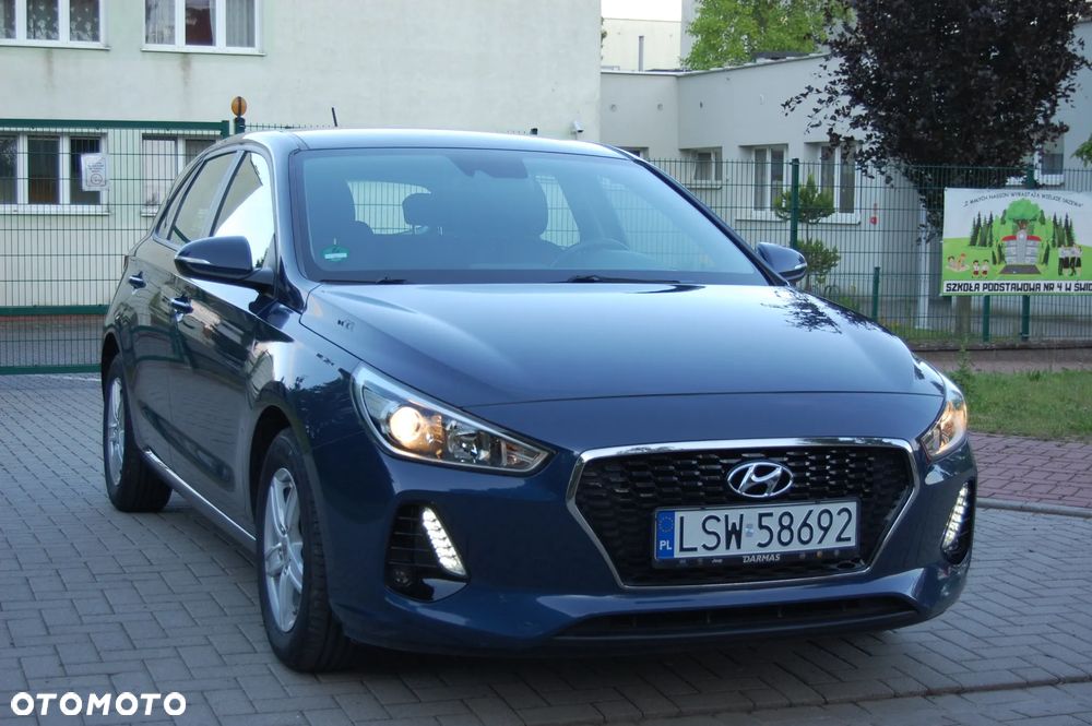 Hyundai i30 1.4 Trend - 18