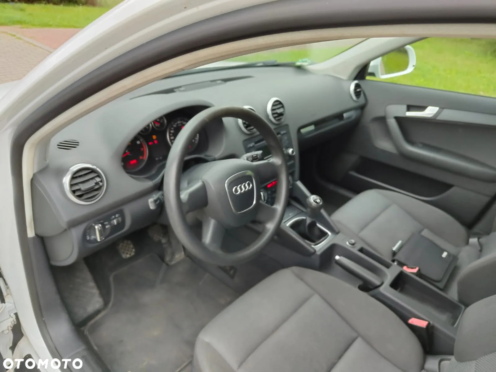 Audi A3 Sportback 1.6 Attraction - 10