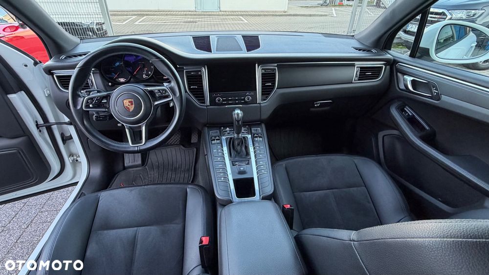 Porsche Macan PDK - 12