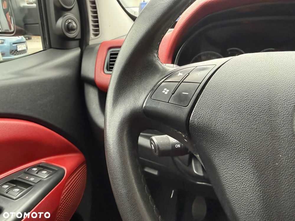 Fiat Doblo 2.0 16V Multijet Lounge - 21