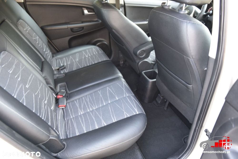 Kia Venga - 20
