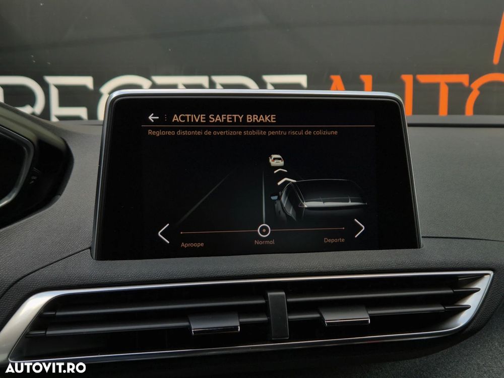 Peugeot 3008 PureTech 180 Stop & Start GPF EAT8 GT - 30