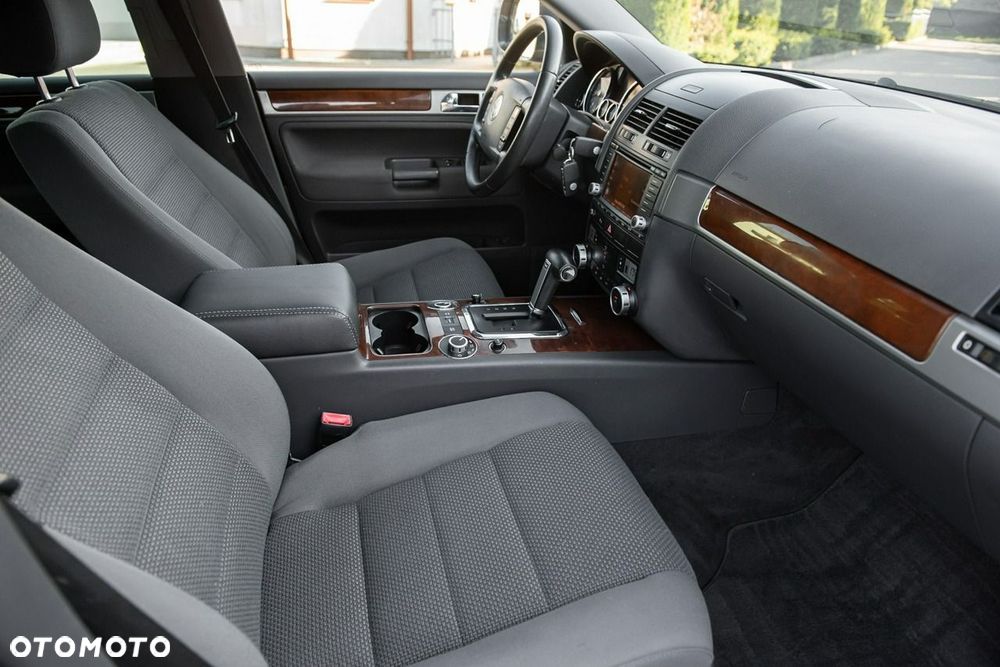 Volkswagen Touareg 3.0 V6 TDI DPF Tiptr - 9