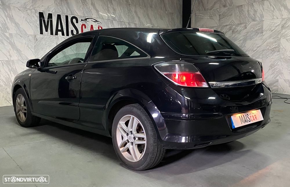 Opel Astra GTC 1.3 CDTI - 5