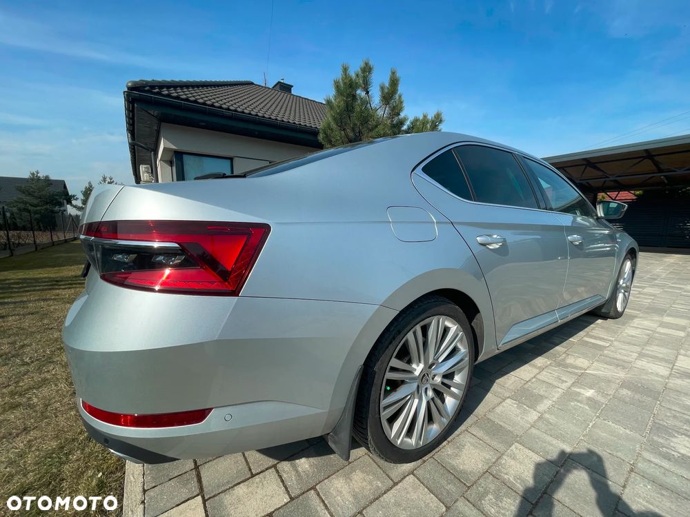 Skoda Superb 2.0 TSI L&K DSG - 3