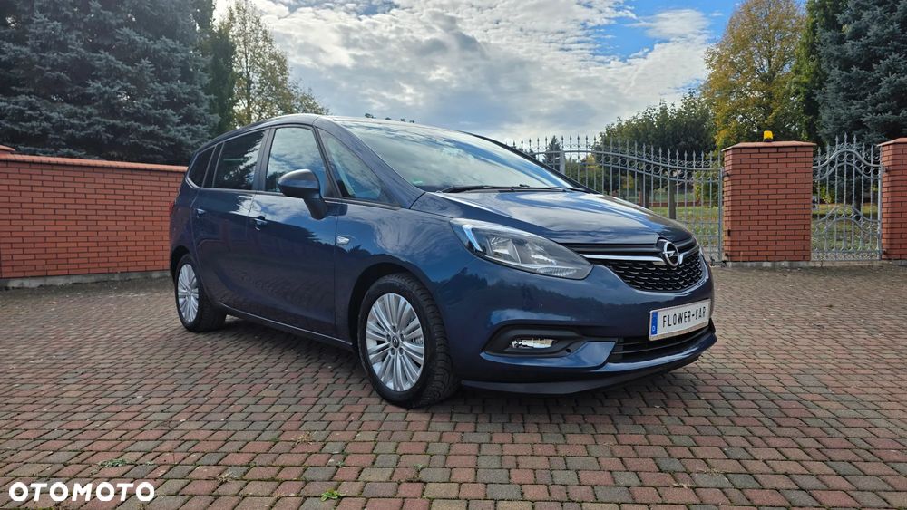 Opel Zafira - 11