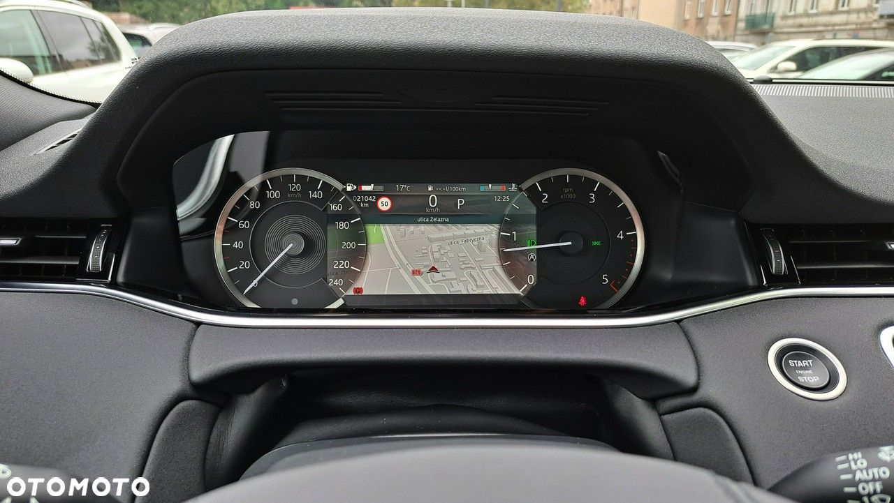 Land Rover Range Rover Evoque - 29