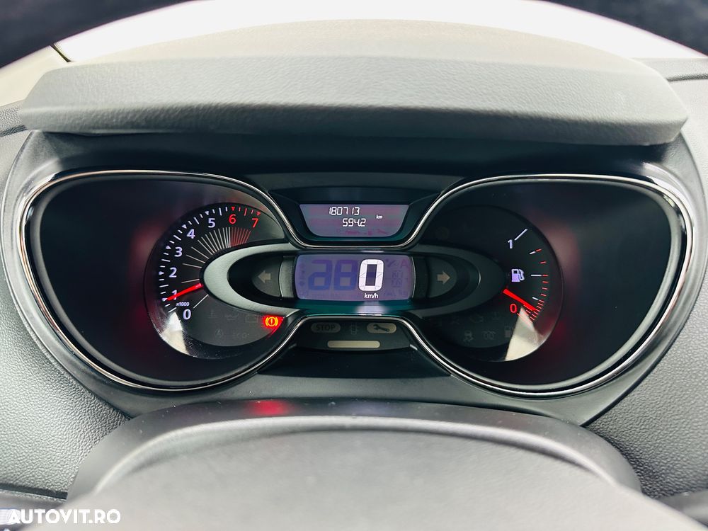 Renault Captur TCe Energy Xmod - 33