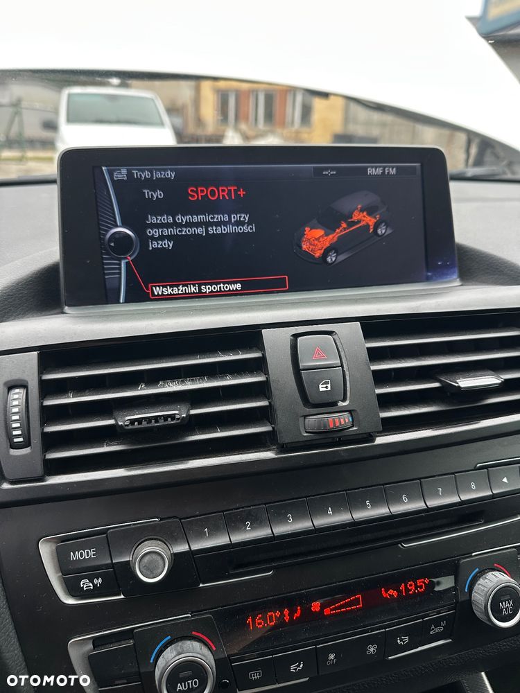 BMW Seria 1 125d Sport-Aut - 20