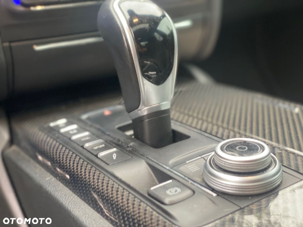 Maserati Ghibli S GranSport - 13