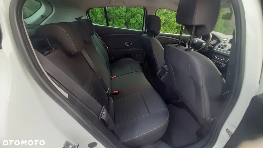 Renault Megane 1.6 16V 110 LIMITED - 30