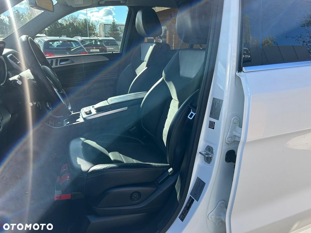 Mercedes-Benz ML - 17